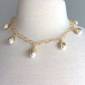 Pearl Tulip drops / large chain Gold Necklace